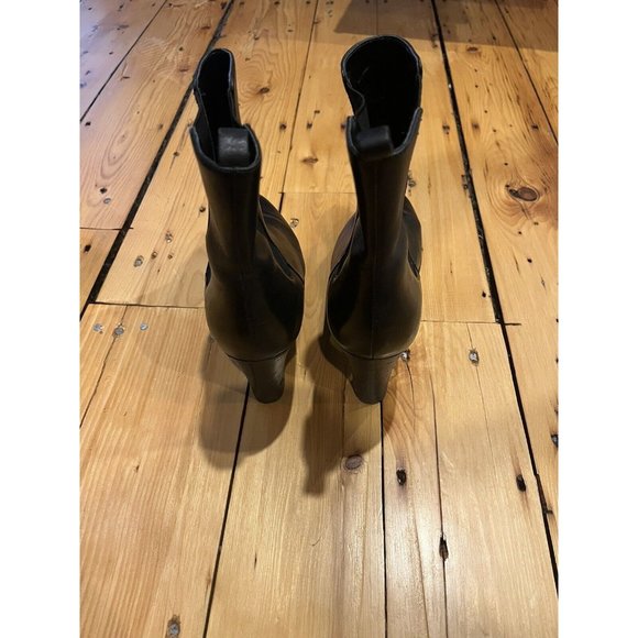 Women's Classic Ralph Lauren Leather Pull On Black High Heel Booties Size 7.5 - Picture 4 of 7